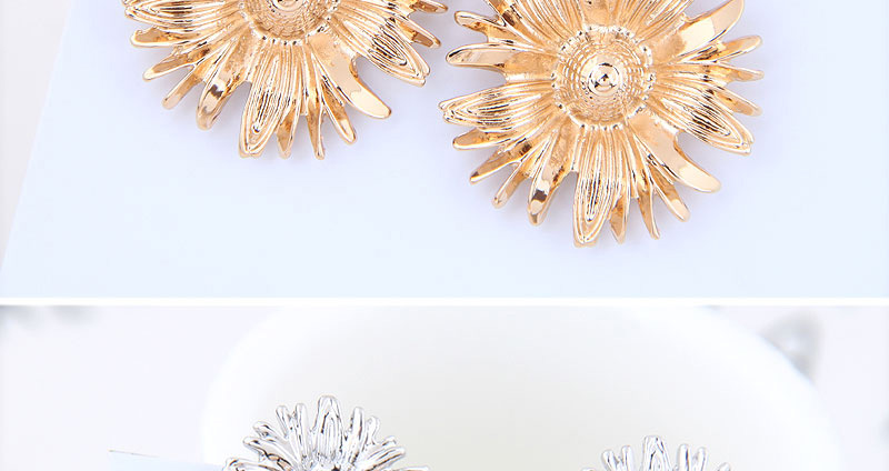 Fashion Gold Metal Sunflower Earrings,Drop Earrings