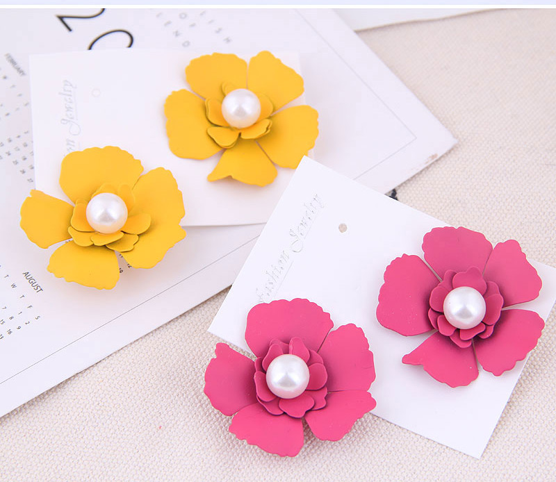 Fashion Yellow Metal Flower Garden Wind Earrings,Stud Earrings