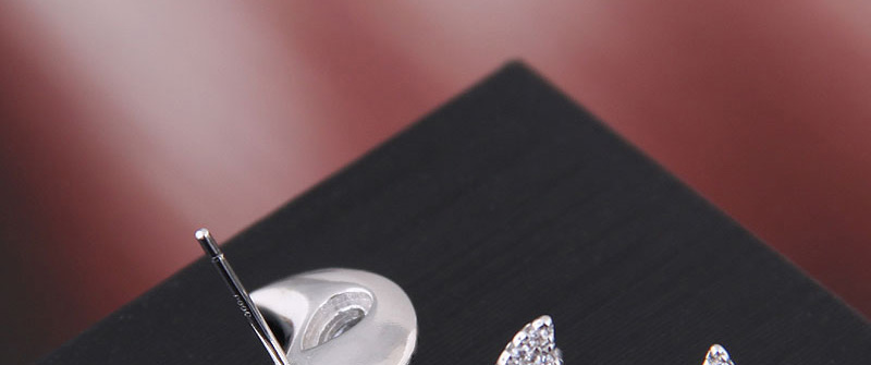 Fashion Silver  Silver Needle Copper Micro-inlaid Zircon Meniscus Earrings,Stud Earrings