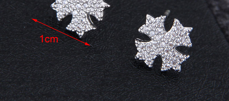 Fashion Silver  Silver Needle Copper Micro-inlaid Zircon Snowflake Stud Earrings,Stud Earrings
