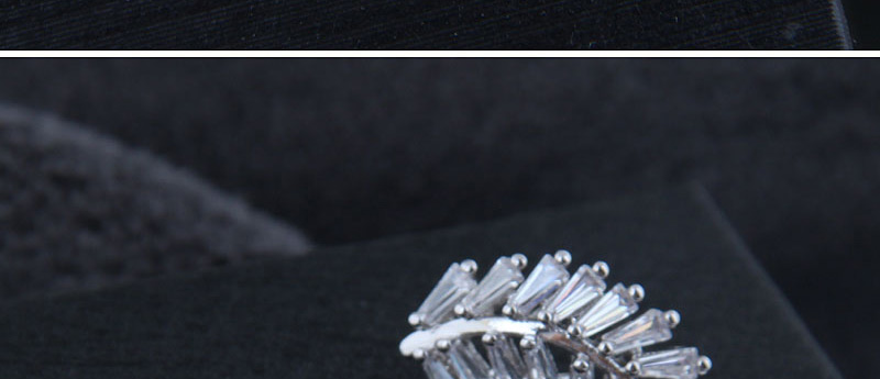 Fashion Silver  Silver Needle Copper Micro-inlaid Zircon Foliage Asymmetric Earrings,Stud Earrings