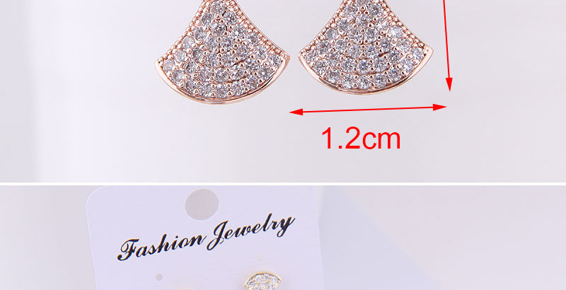 Fashion Gold Copper Micro Inlaid Zircon Size Shell Earrings,Earrings