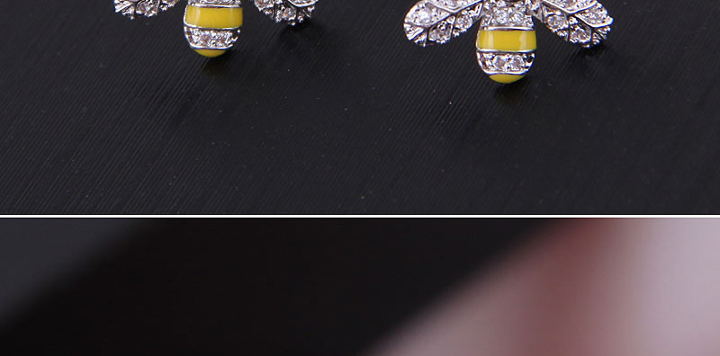 Fashion Silver Copper Micro Inlaid Zircon Bee Stud Earrings,Stud Earrings