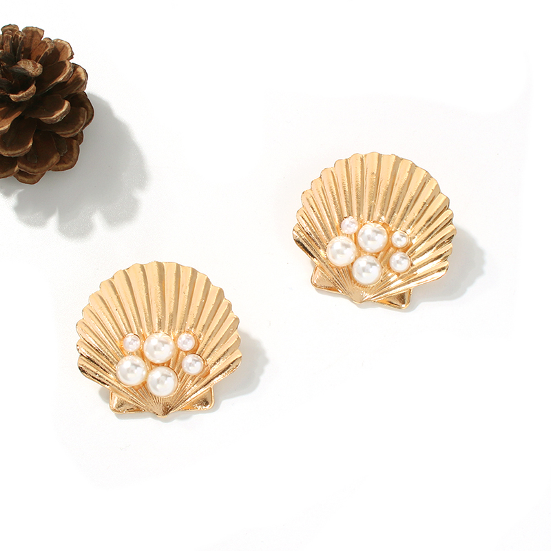 Fashion Gold Alloy Shell Pearl Earrings,Stud Earrings