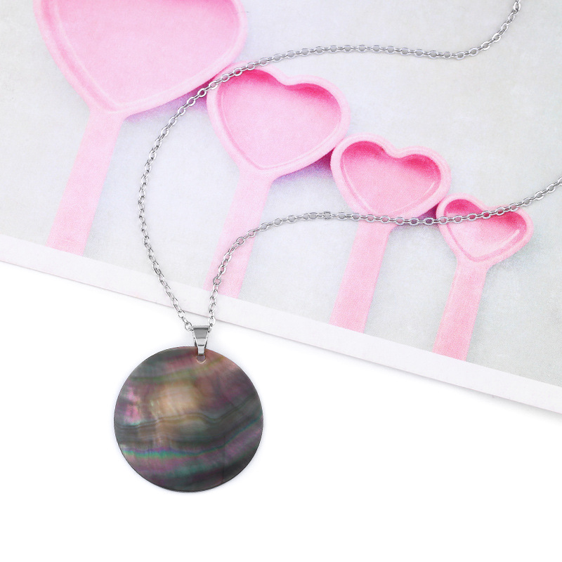 Fashion Color Natural Color Shell Copper Plated Gold Necklace,Pendants