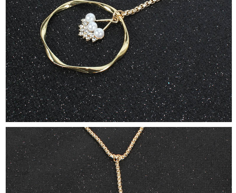 Fashion Gold Box With Diamond-like Pearl Circle Alloy Flower Necklace,Multi Strand Necklaces