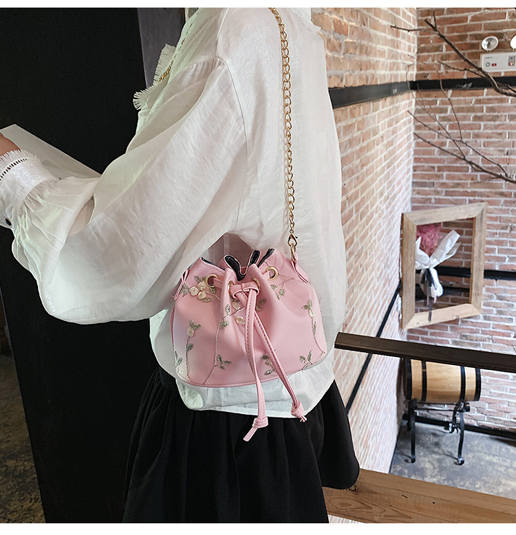 Fashion Pink Lace Embroidered Drawstring Shoulder Messenger Bag,Shoulder bags