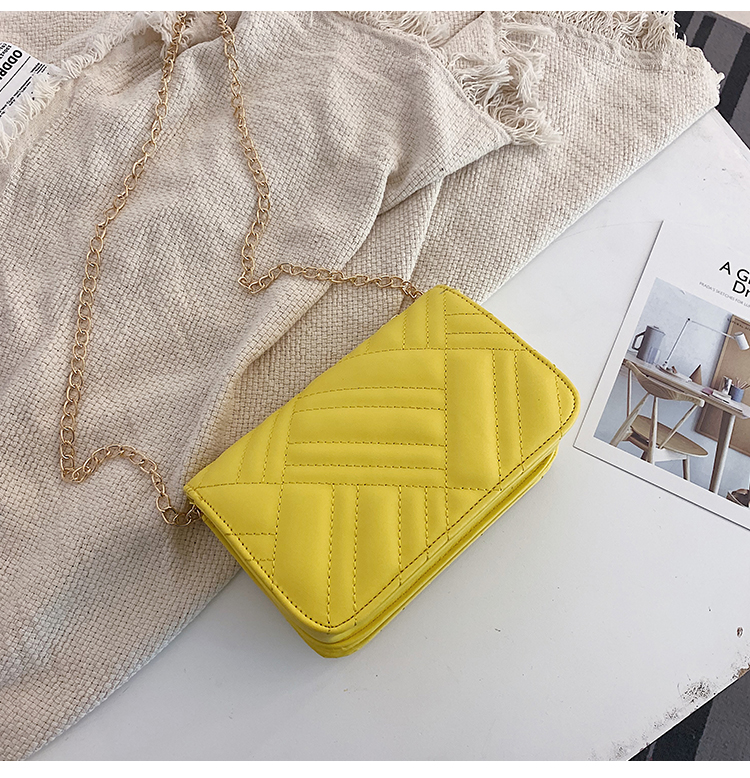 Fashion Yellow Embroidery Chain Chain Messenger Bag,Shoulder bags