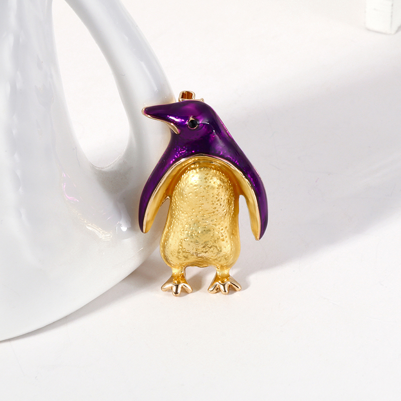 Fashion Kc Gold Alloy Drip Penguin Brooch,Korean Brooches