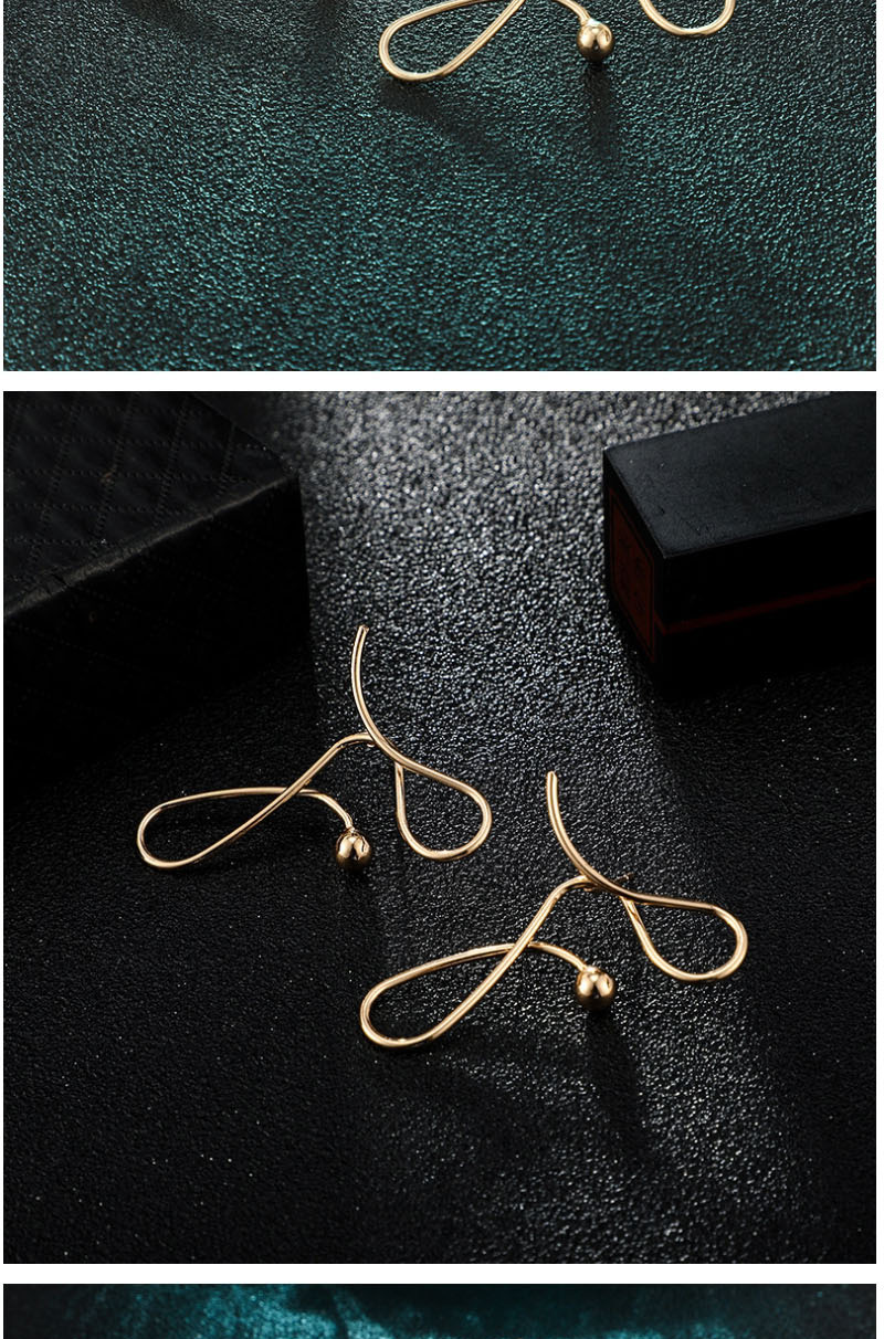 Fashion Gold Alloy Irregularly Twisted Geometric Earrings,Stud Earrings