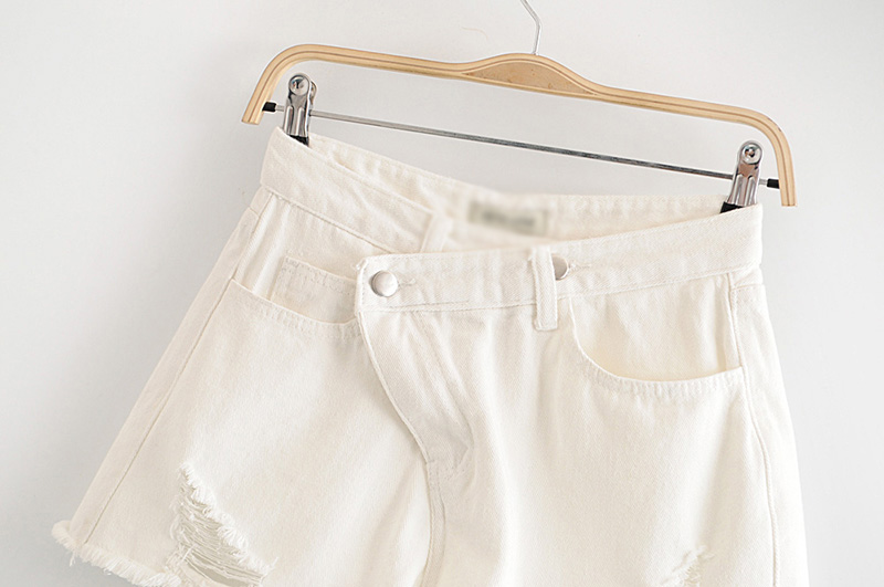 Fashion White Diagonal Buckle Denim Shorts,Shorts