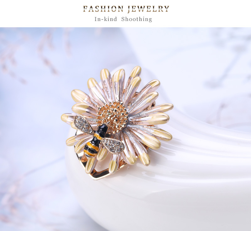 Fashion Yellow Alloy Flower Bee Brooch,Korean Brooches