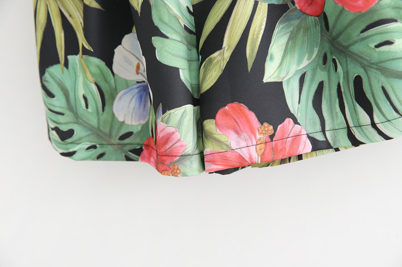 Fashion Color Flower Print Belt High Waist Shorts,Shorts