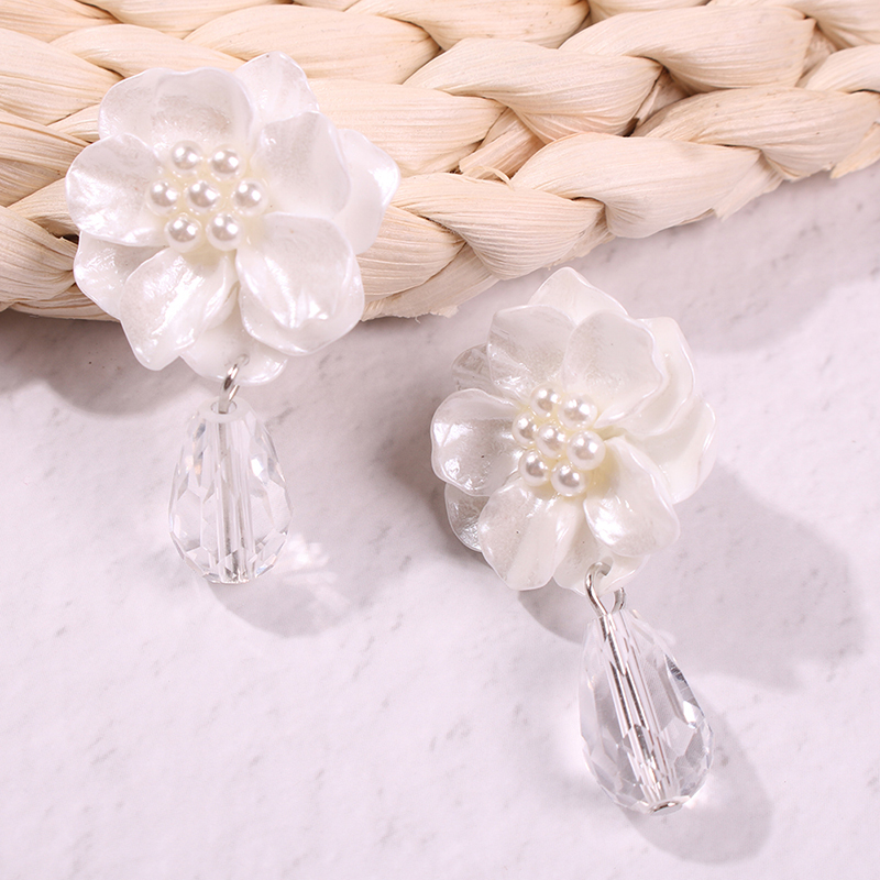 Fashion White Alloy Resin Flower Earrings,Drop Earrings