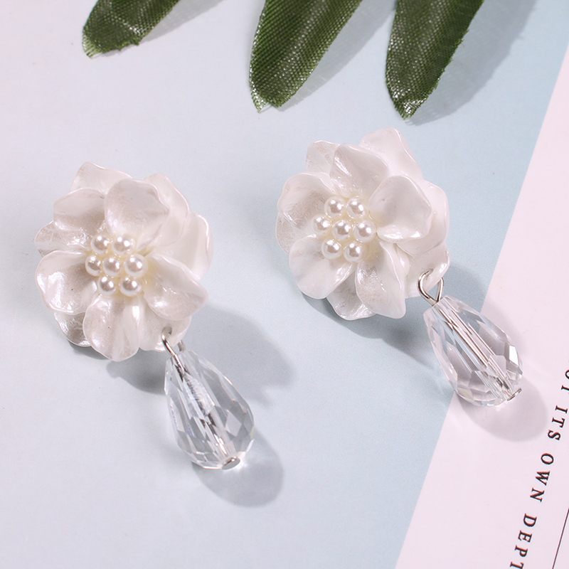 Fashion White Alloy Resin Flower Earrings,Drop Earrings