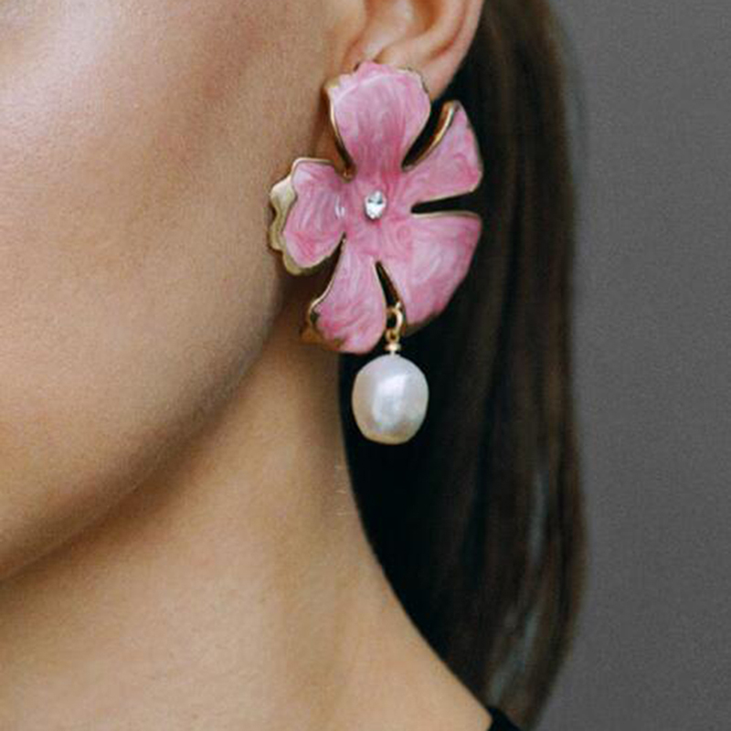 Fashion White Alloy Flower Pearl Stud Earrings,Drop Earrings