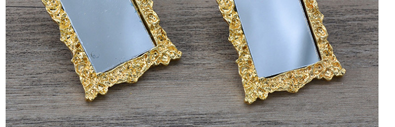 Fashion Gold Crown Photo Frame Earrings,Stud Earrings