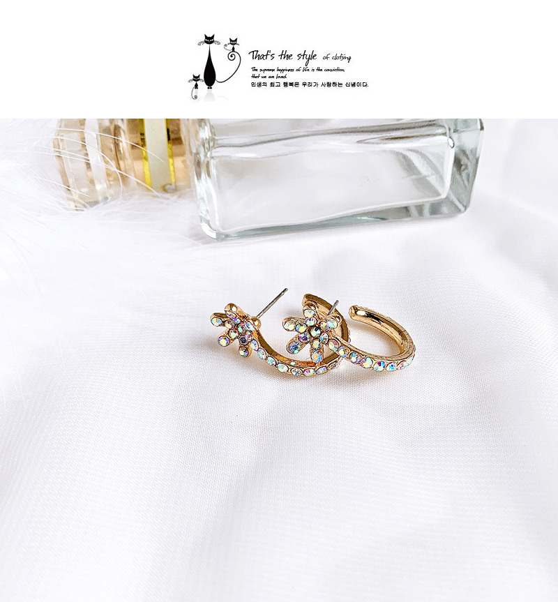 Fashion Champagne Alloy Diamond Round Flower Earrings,Stud Earrings