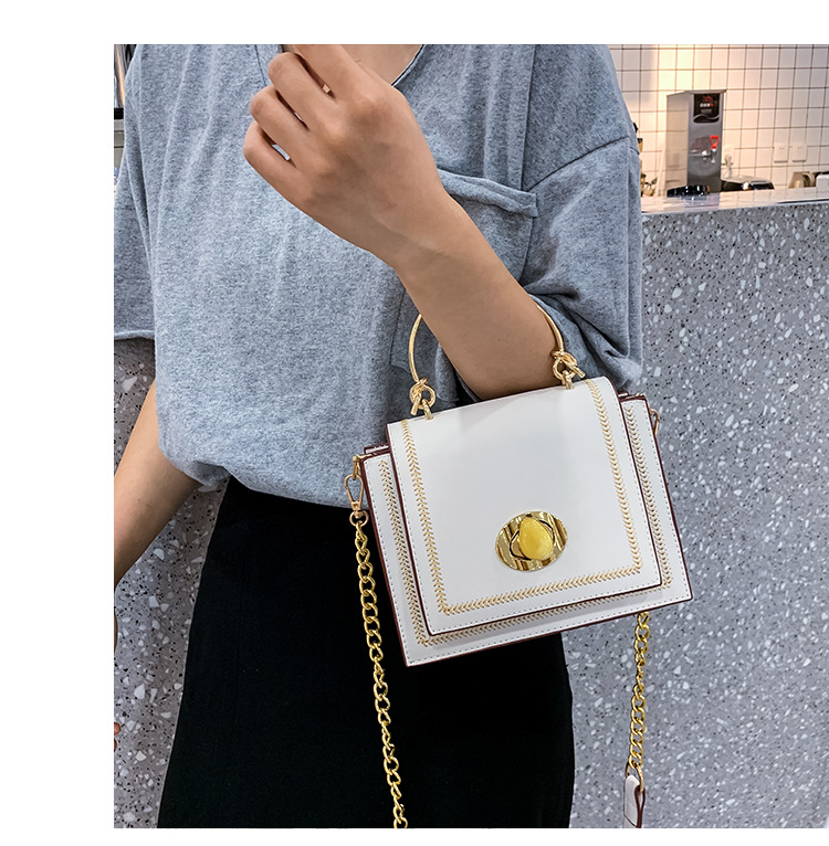 Fashion White Metal Knotted Clasp Rivet Shoulder Shoulder Bag,Handbags