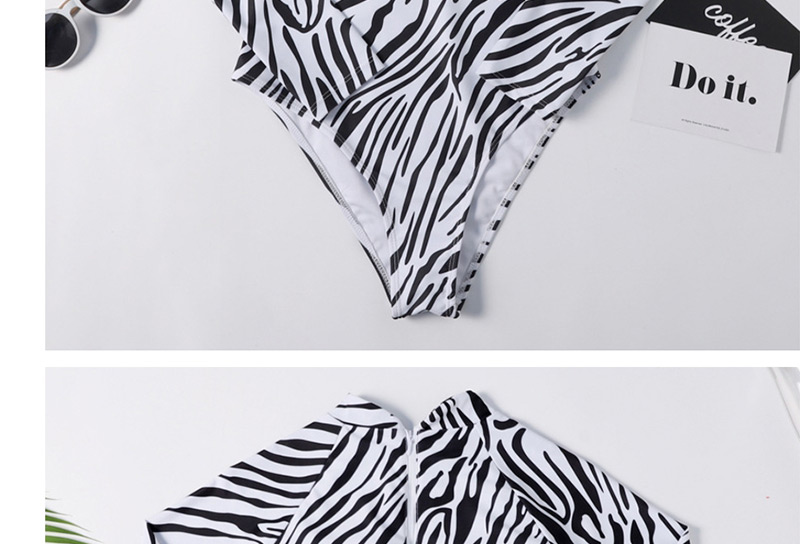 Fashion Black And White Striped Print One-piece Swimsuit,One Pieces