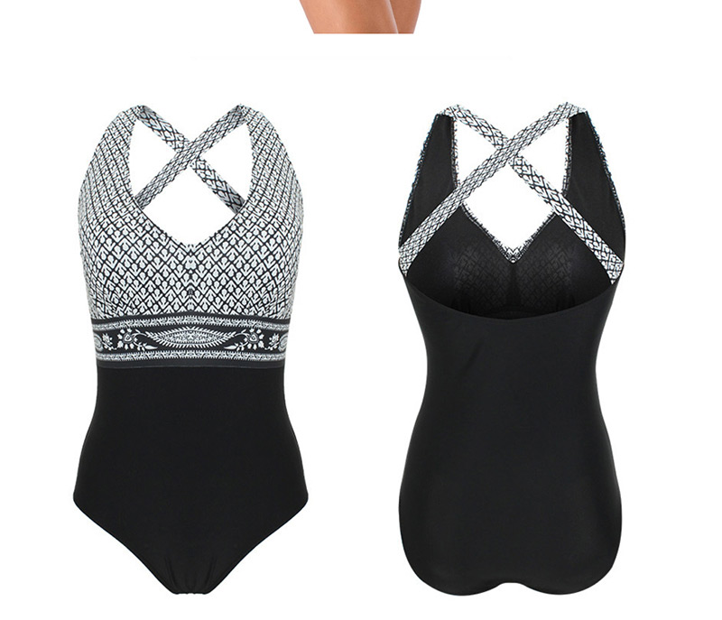 Fashion Black And White Printed Halter One-piece Swimsuit,One Pieces