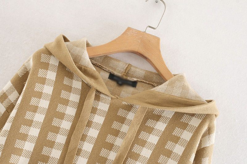 Fashion Khaki Colorblock Plaid Collar Sweater,Tank Tops & Camis
