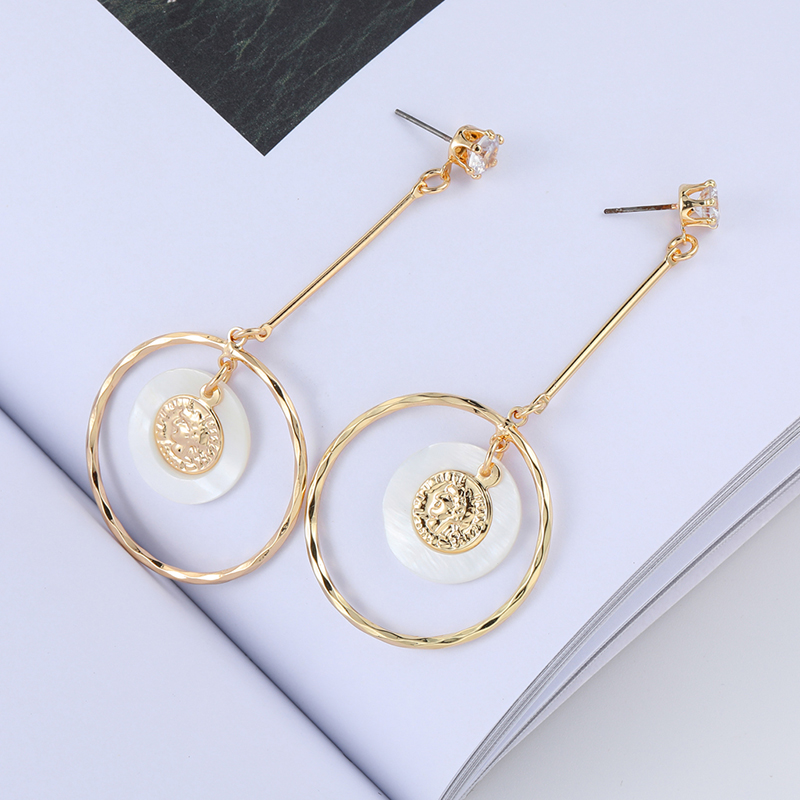 Fashion Real Gold Alloy Shell Rhinestone Round Earrings,Korean Brooches