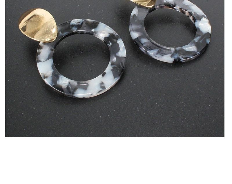 Fashion Black And White Round Acrylic Earrings,Drop Earrings