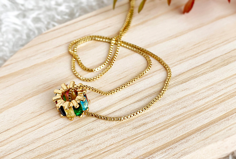 Fashion Gold Copper Inlaid Zircon Necklace,Pendants