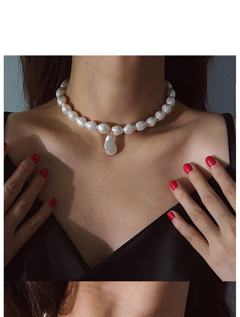 Fashion White Irregular Shaped Pearl Necklace,Pendants