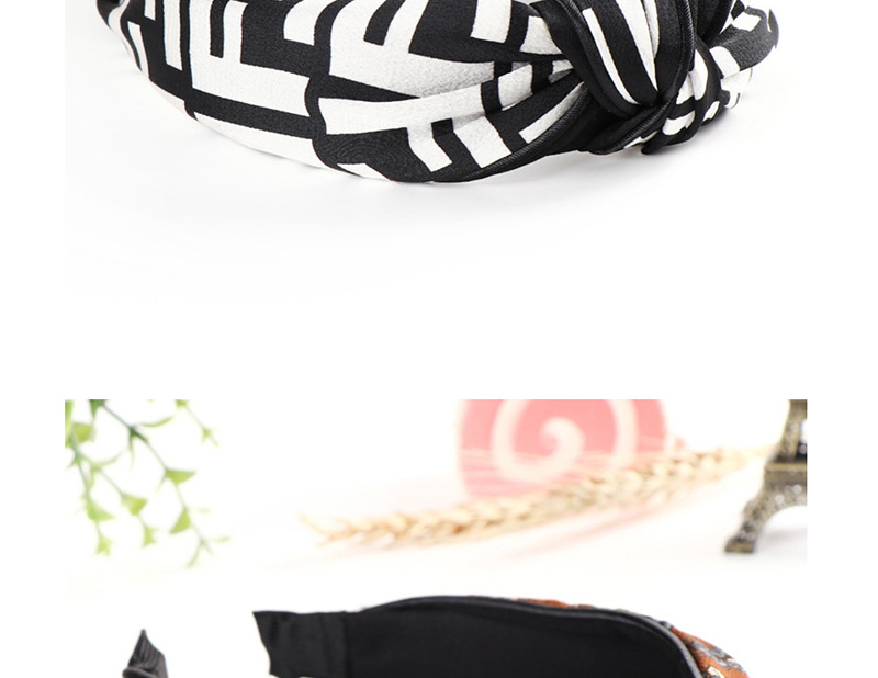 Fashion Black + White Cloth Wide-brimmed Plaid Knotted Small Bow Headband,Head Band