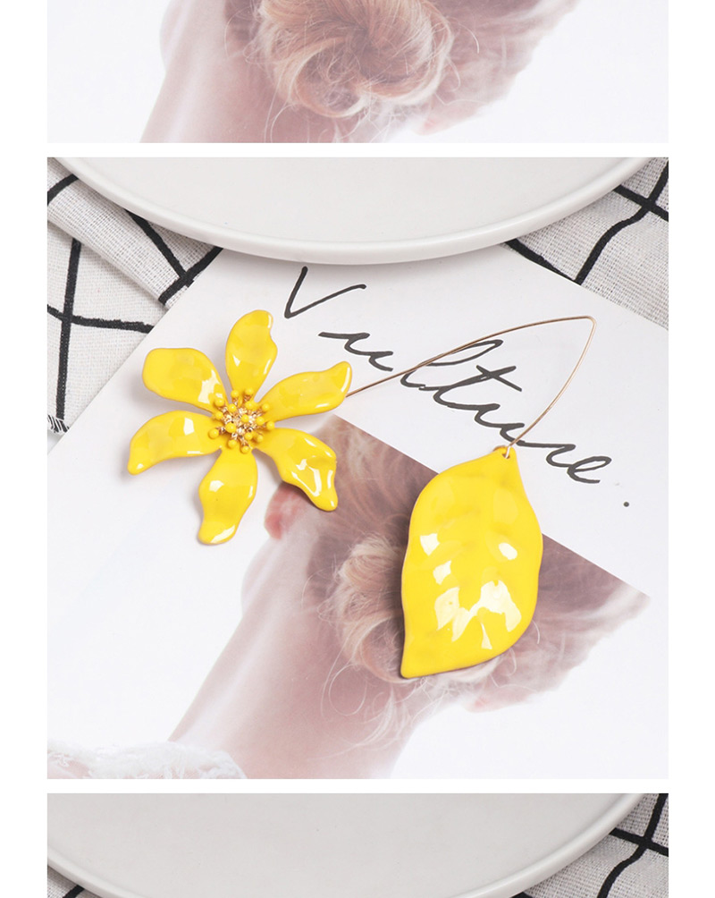 Fashion White Asymmetrical Leaf Flower Combination Earrings,Stud Earrings