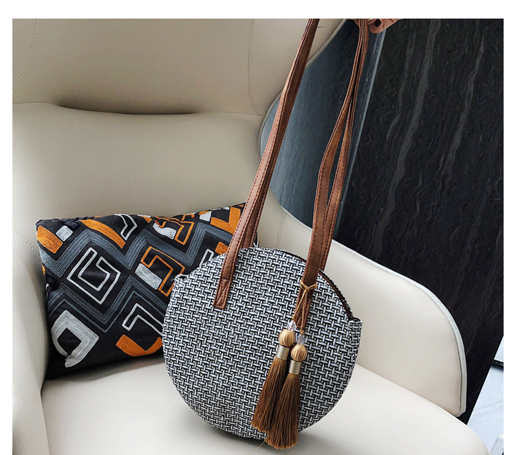 Fashion Khaki Woven Tassel Shoulder Shoulder Shoulder Bag,Messenger bags