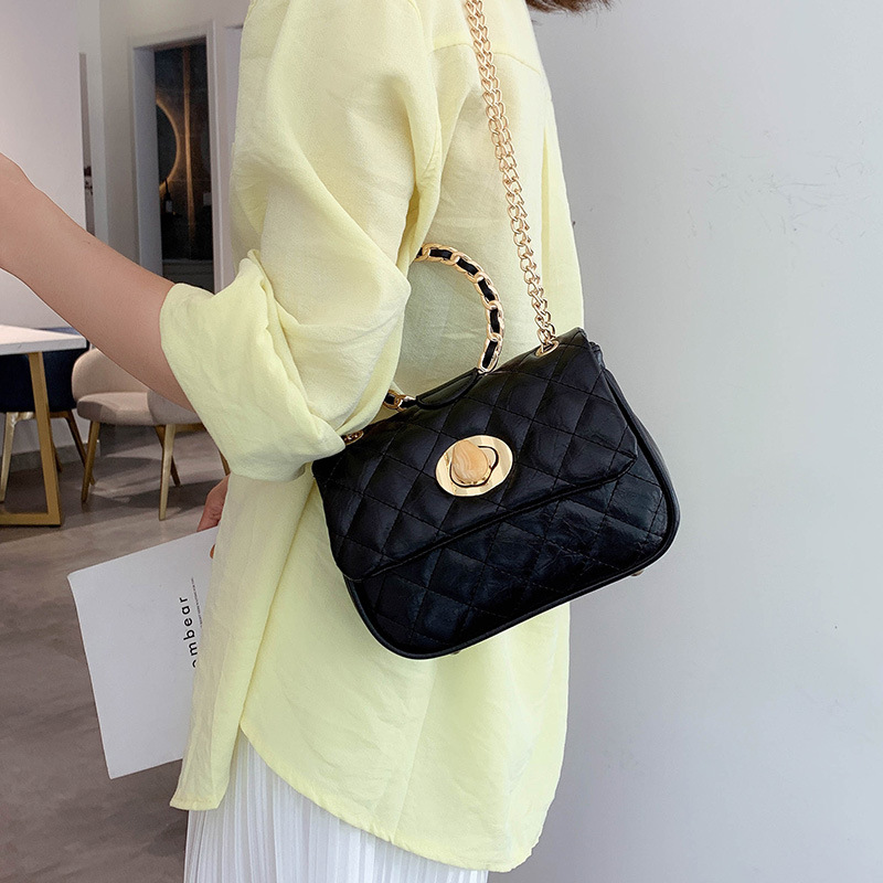 Fashion Black Lingge Chain Hand Shoulder Shoulder Bag,Handbags