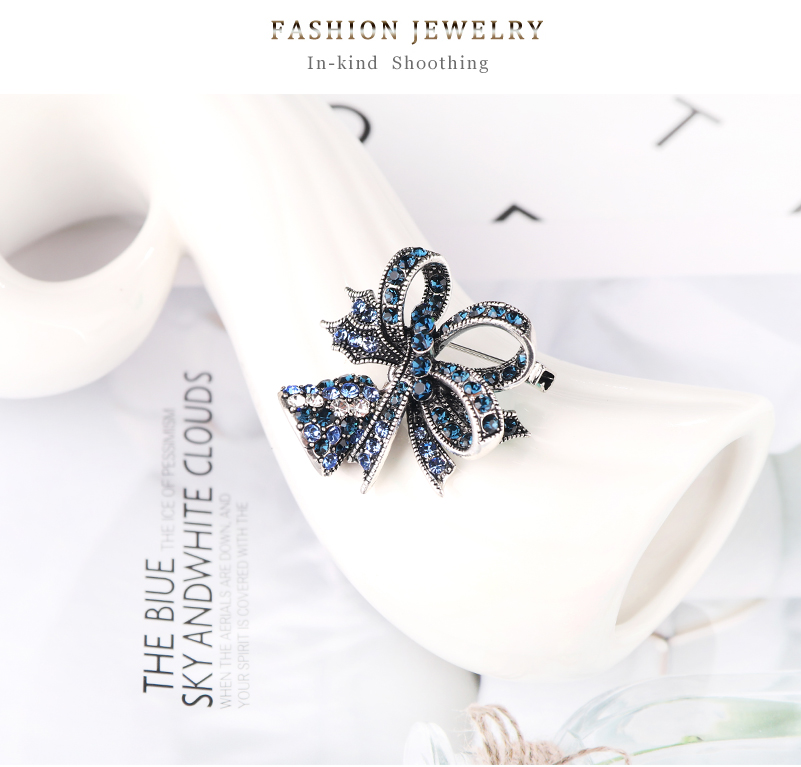 Fashion Blue Alloy Diamond Christmas Bell Brooch,Korean Brooches