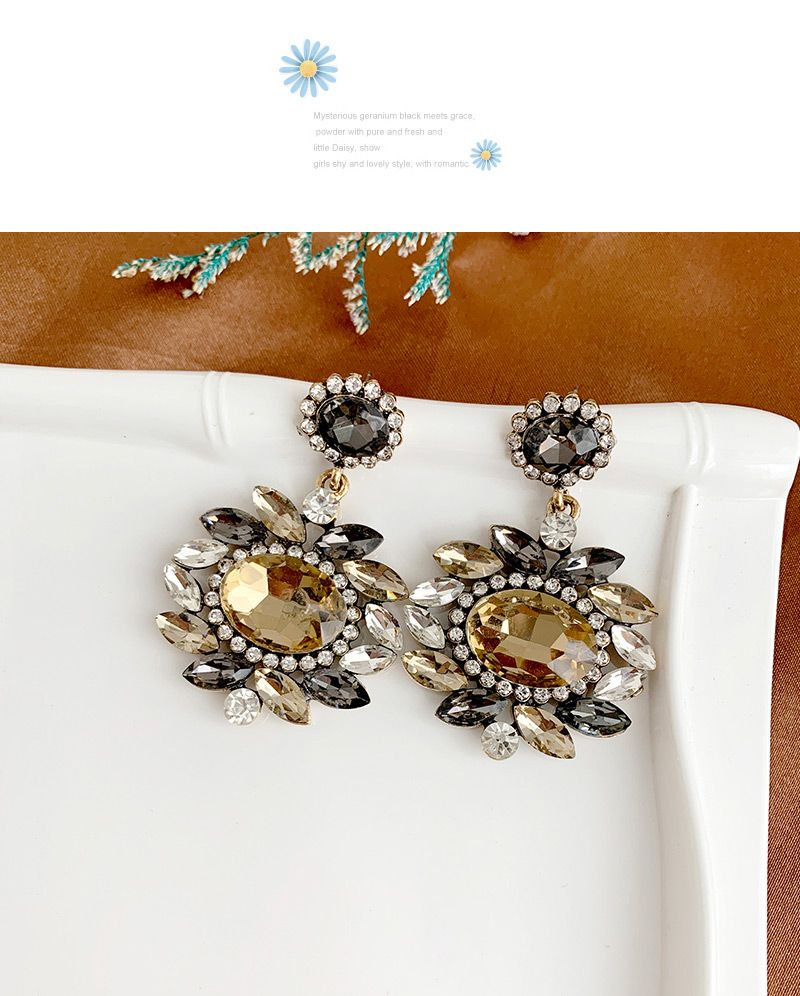Fashion White Alloy Diamond Oval Shape Earrings,Stud Earrings