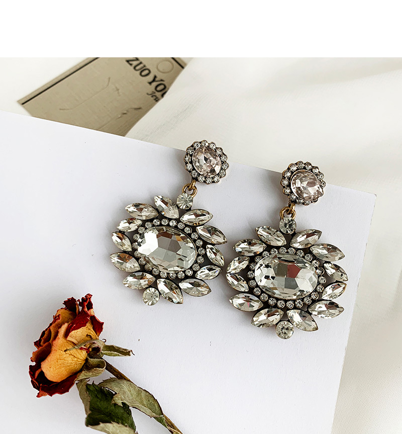 Fashion Gray Alloy Diamond Oval Shape Earrings,Stud Earrings