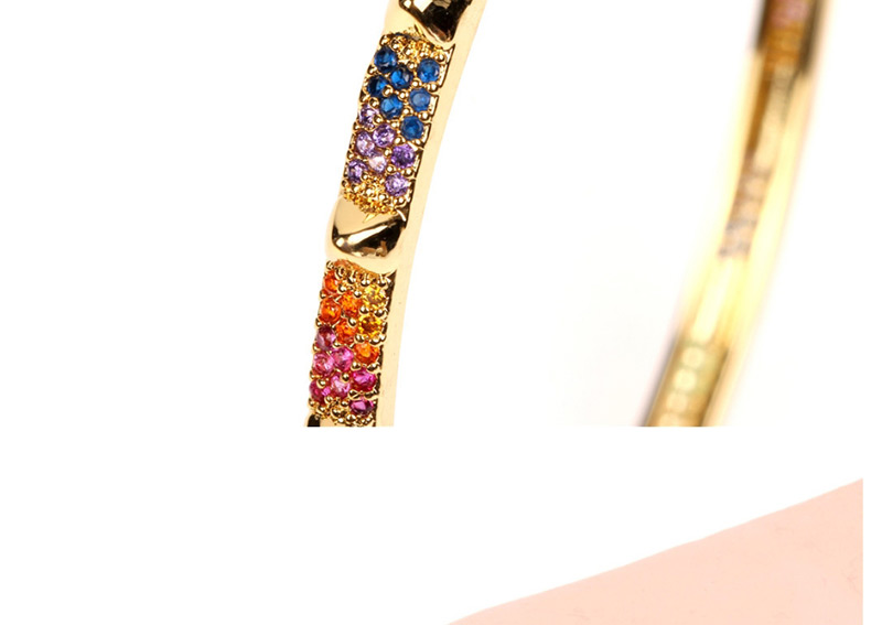 Fashion Gold Diamond-shaped Rivet-shaped Open Bracelet,Bracelets