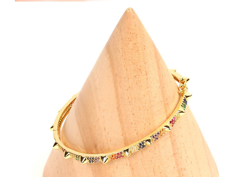 Fashion Gold Diamond-shaped Rivet-shaped Open Bracelet,Bracelets