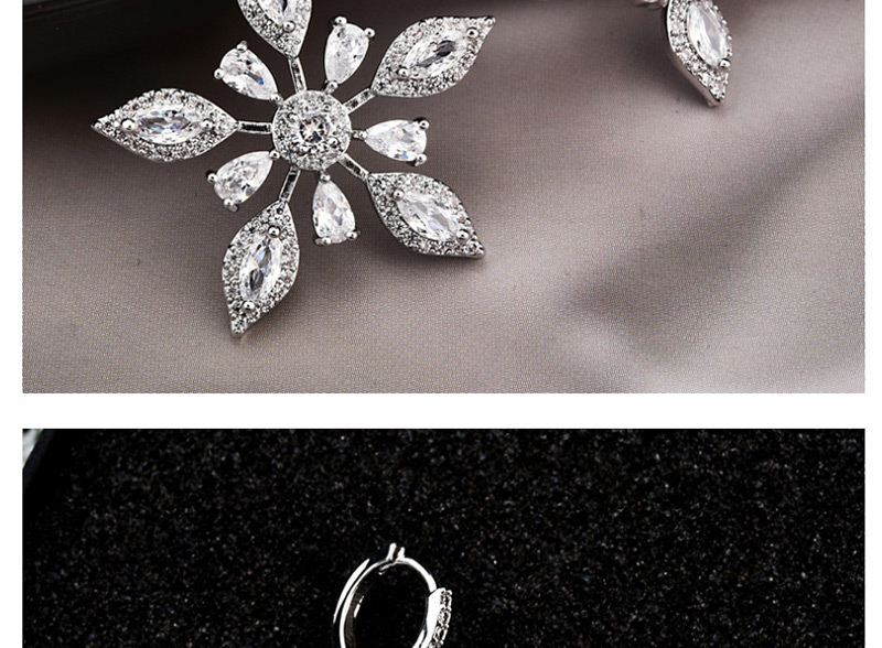 Fashion White  Silver Needle Zircon Snowflake Ice Crystal Earrings,Earrings