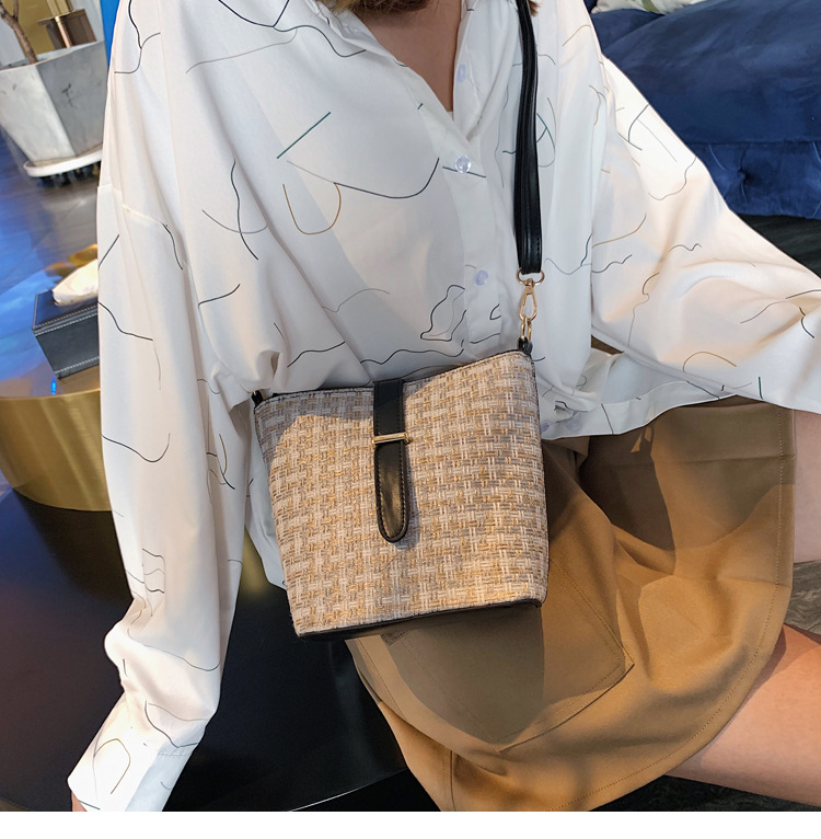 Fashion Green Straw Stitching Belt Buckle Shoulder Messenger Bag,Messenger bags