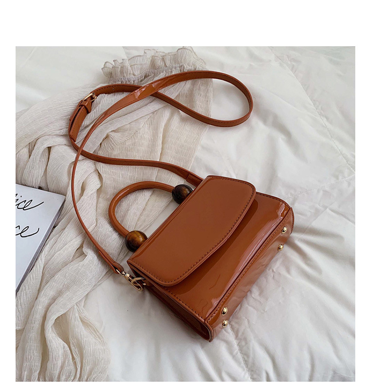 Fashion Brown Wooden Beads Bright Pu Hand Shoulder Shoulder Bag,Handbags