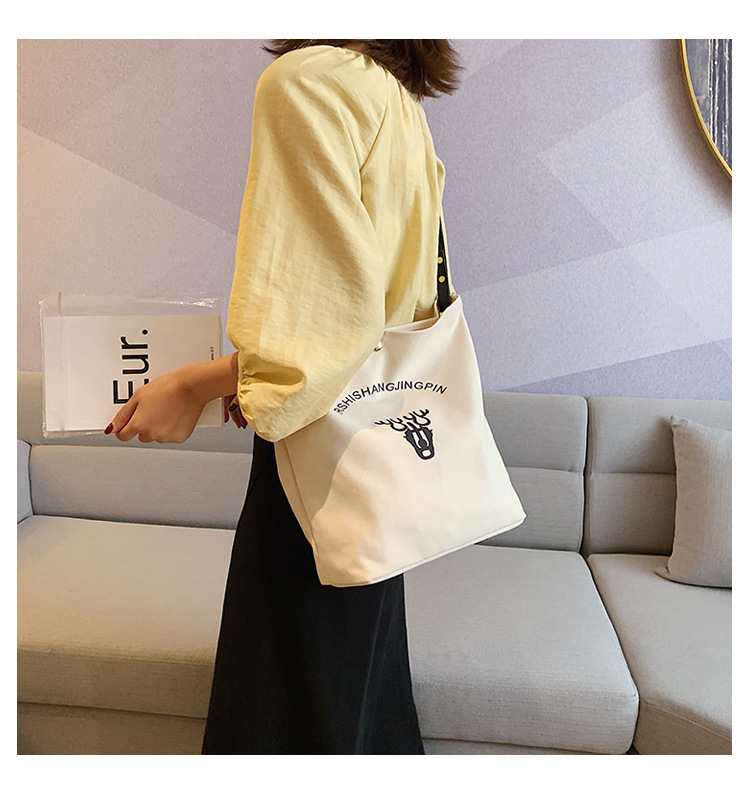 Fashion White Bull Head Printed Shoulder Messenger Bag,Shoulder bags