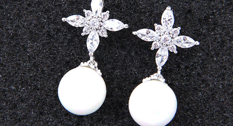 Fashion Silver Zircon Pearl Earrings,Stud Earrings