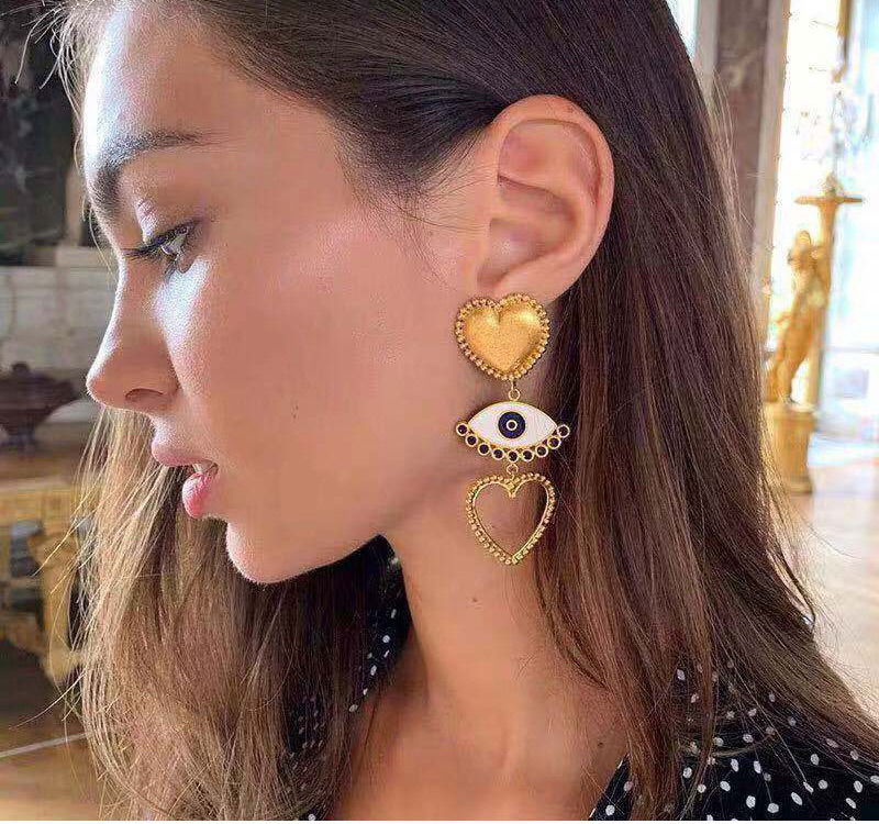 Fashion Gold Metal Eye Love Earrings,Stud Earrings