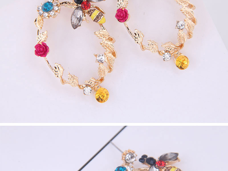 Fashion Golden Metal Petal Bee Studs,Stud Earrings