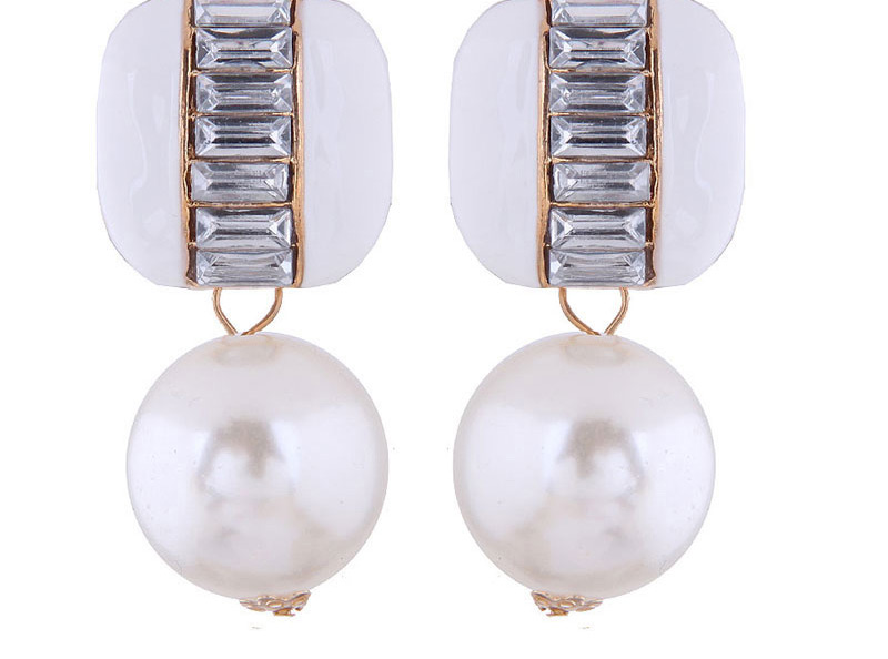 Fashion White Contrast Pearl And Diamond Geometric Stud Earrings,Drop Earrings