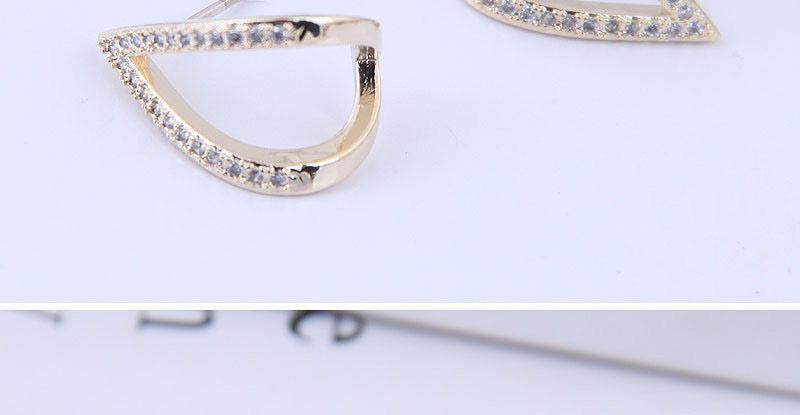 Fashion Silver Brass And Diamond Love Heart Geometric Openwork Earrings,Stud Earrings