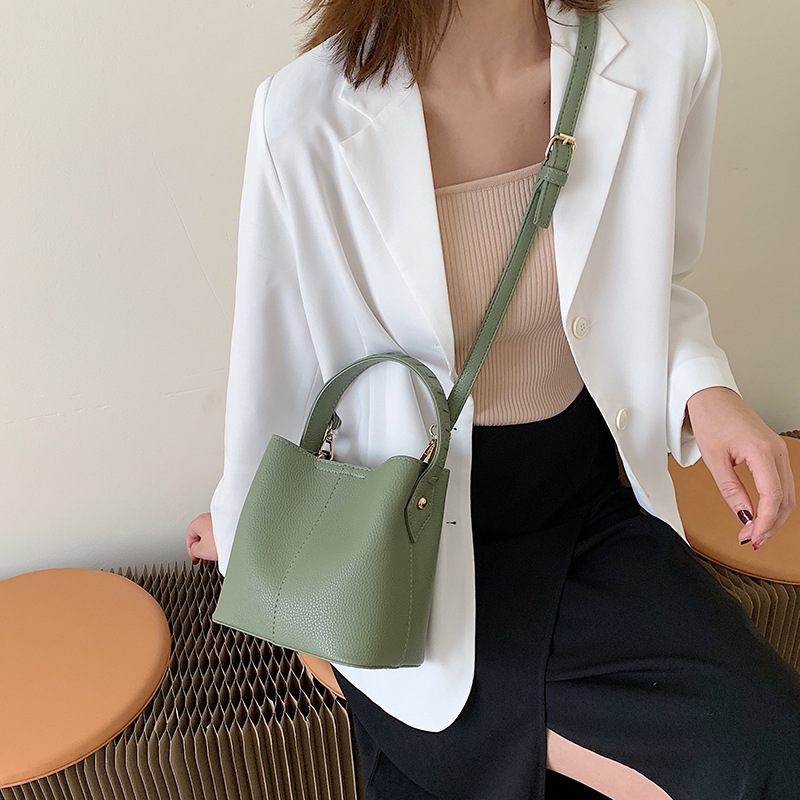 Fashion Green Rivet Shoulder Strap Shoulder Bag,Handbags