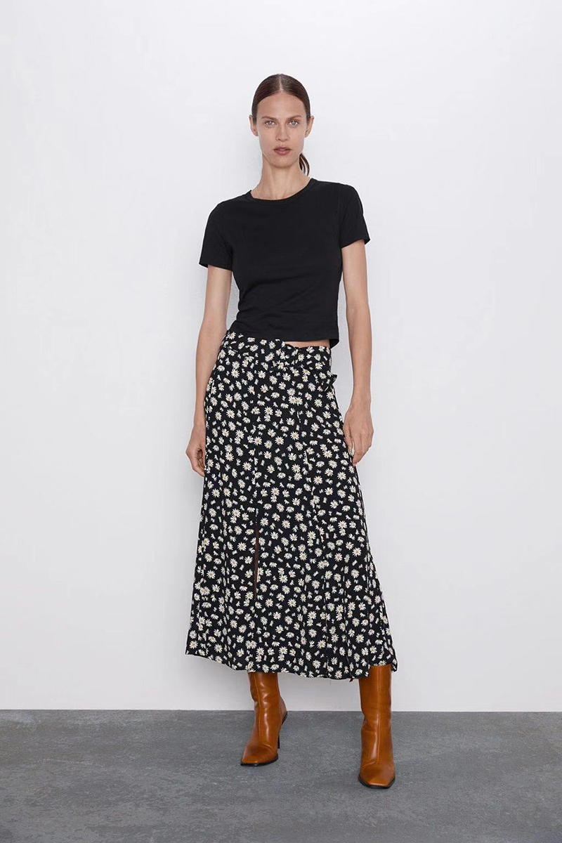 Fashion Black Daisy Printed Skirt,Skirts
